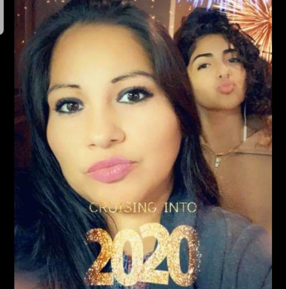 Meet your Posher, Aida